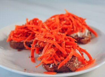 carrot salad sandwich