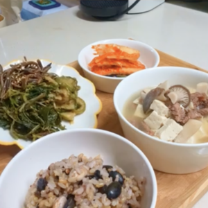 소고기 버섯탕, 건나물 3가지