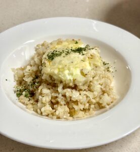 달걀 양파 크림 리조또